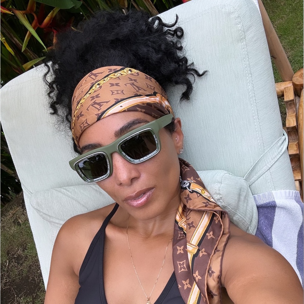 Meet your Posher, Coco